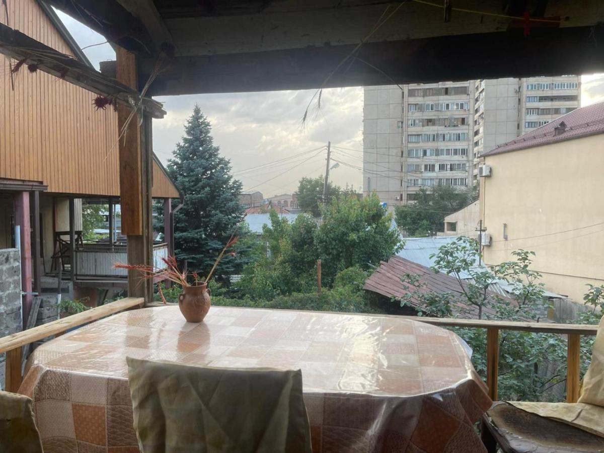 Grig Villa Yerevan Exterior photo